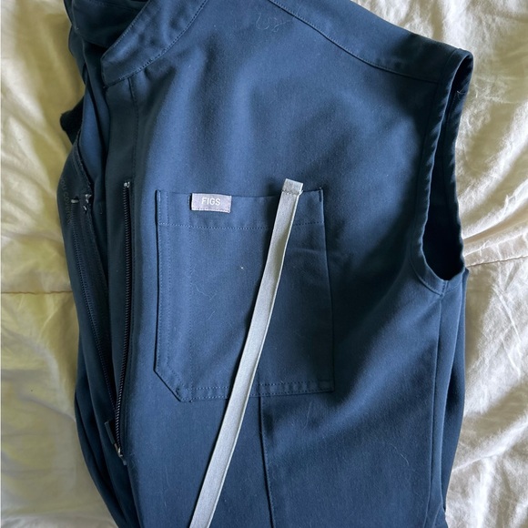 Entire Figs Scrubs Collection for sale! - Picture 14 of 16